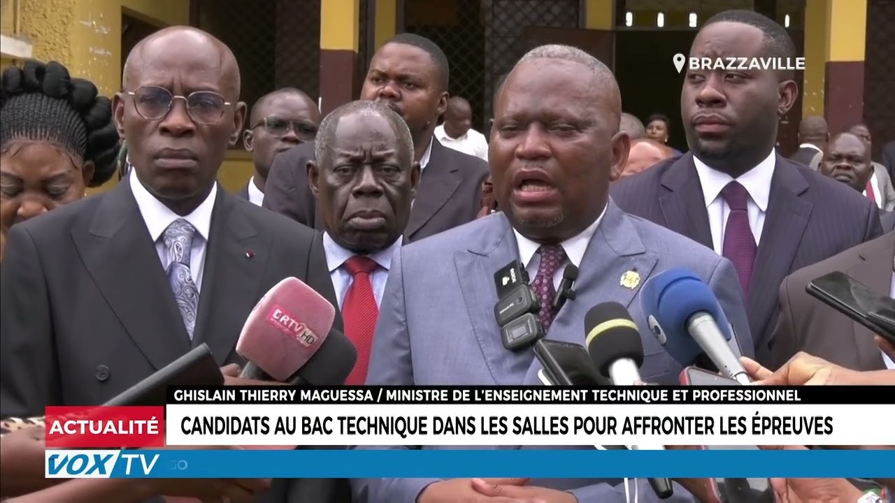 Candidats au bac technique dans les salles pour affronter les épreuves