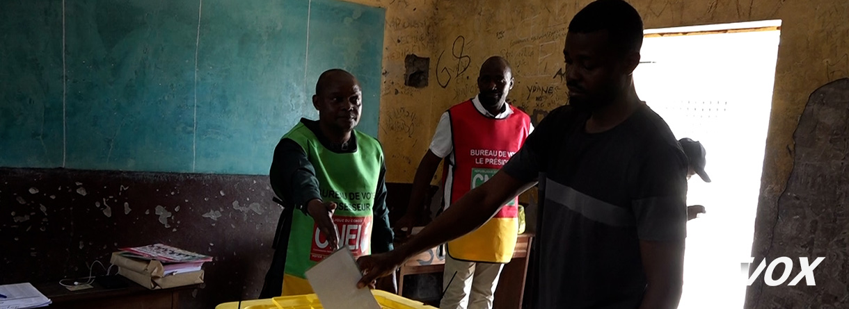 Affluence et détermination des électeurs au centre Pierre Mayindou à Mfilou