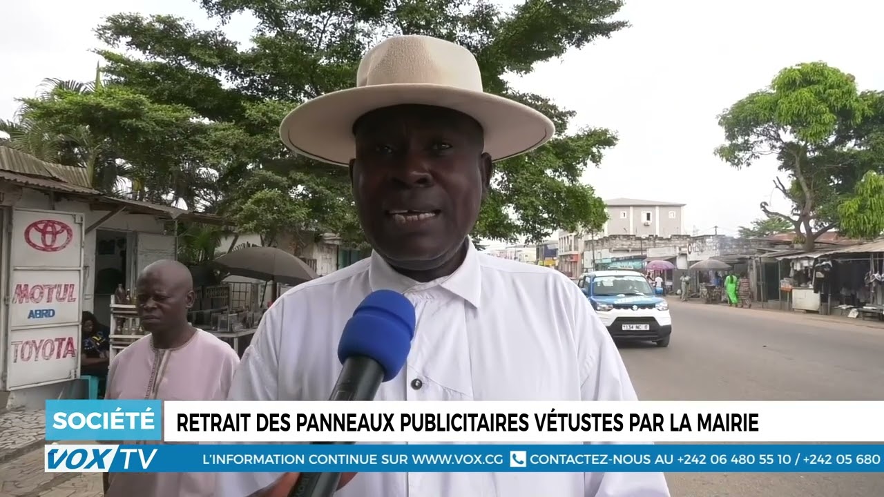 Retrait des panneaux publicitaires vétustes par la mairie