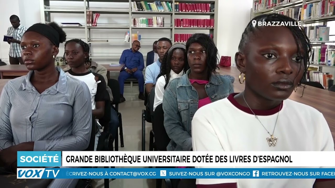 Grande bibliothèque universitaire dotée des livres d’espagnol