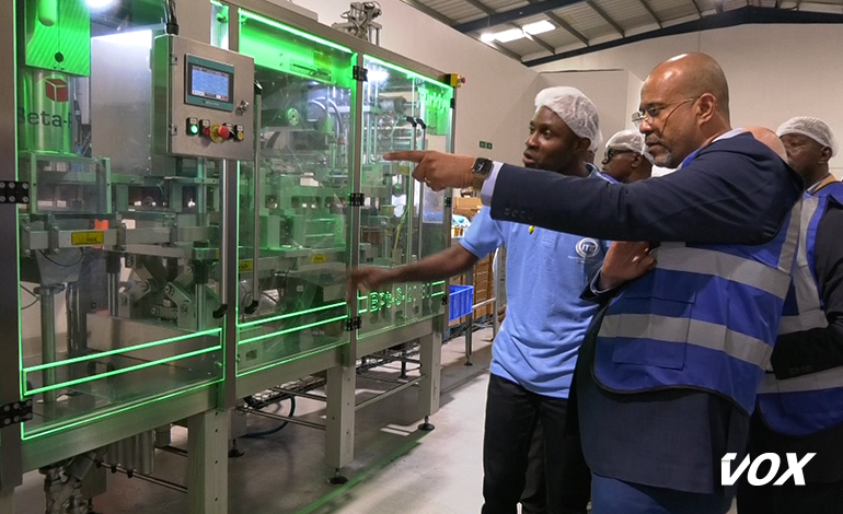 Le ministre Michel Djombo visite la société ITE Congo