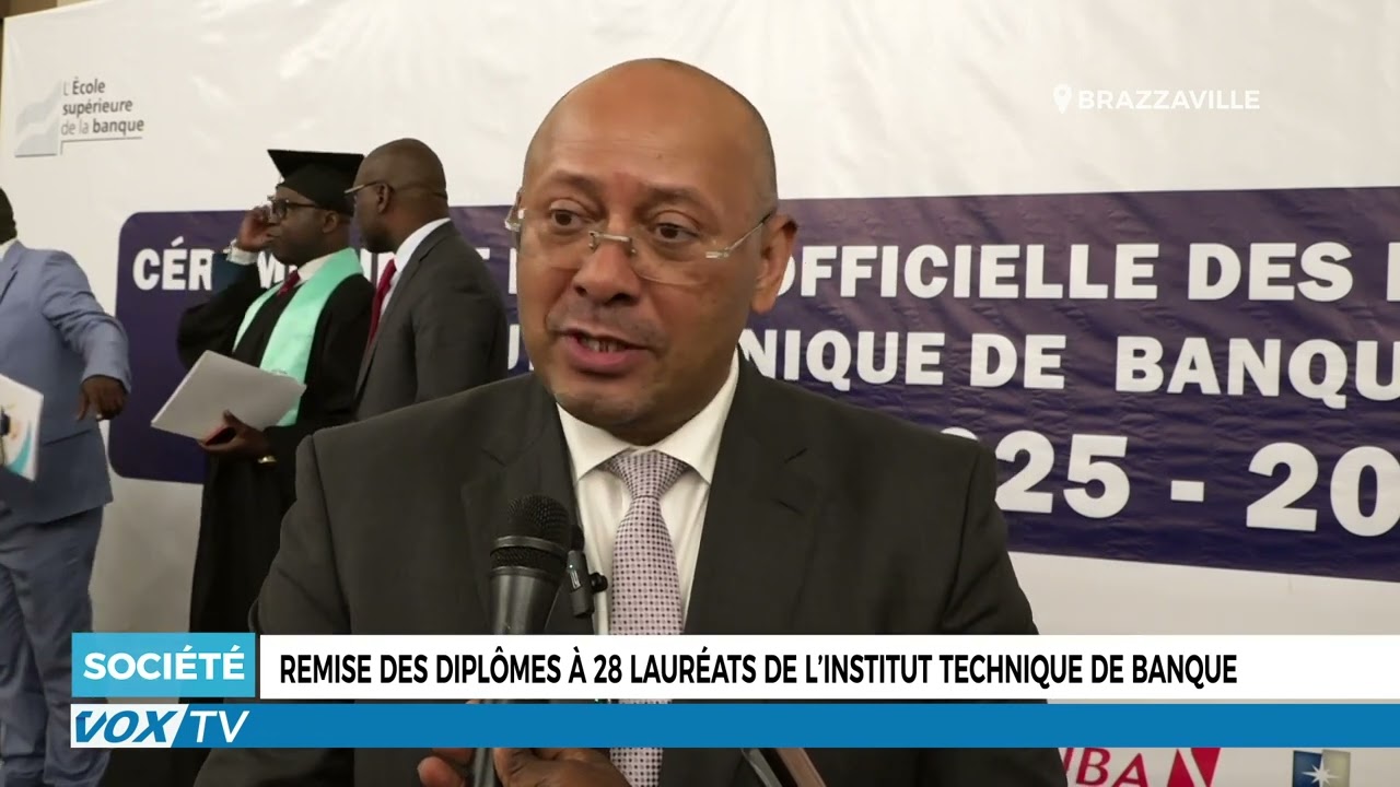 Remise des diplômes à 28 lauréats de l’institut technique de banque